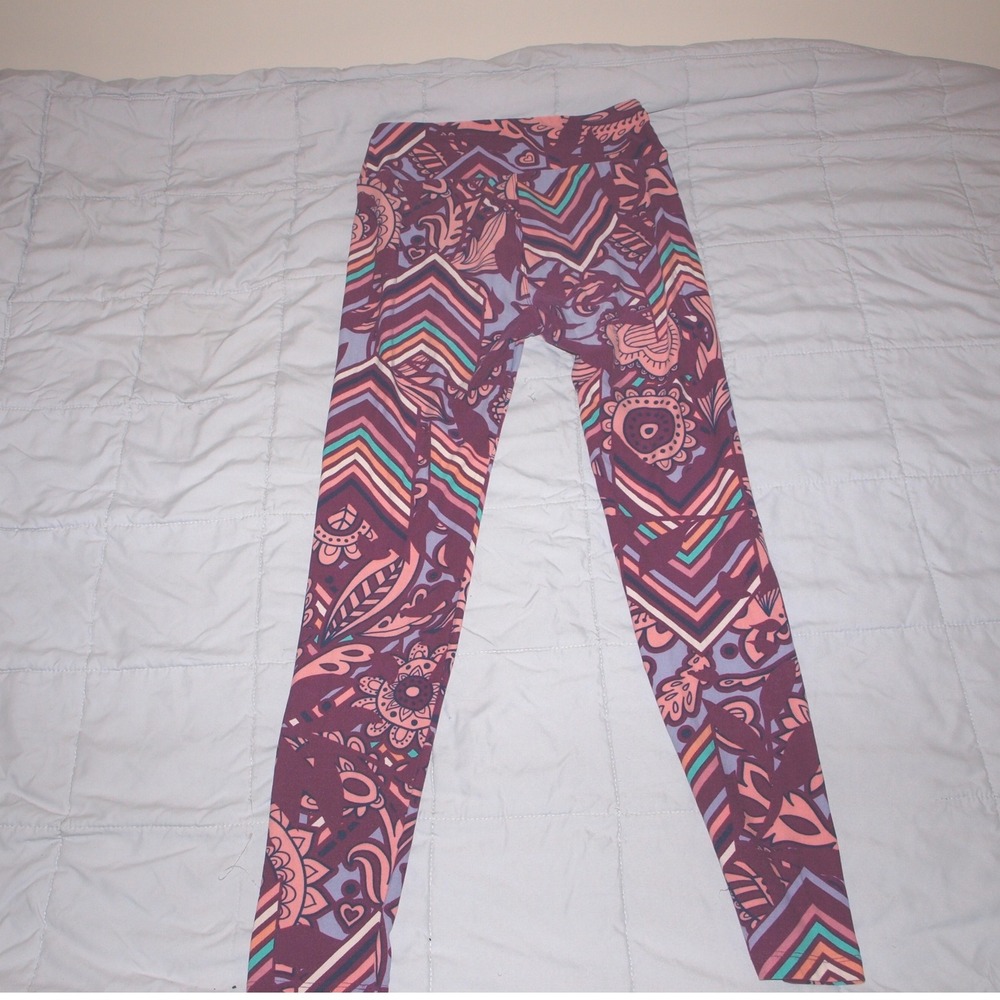 Lulu Roe One Size Patterned Leggings Colorful Print Casual Athleisure Pants
